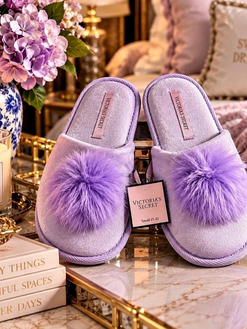 New Victoria’s Secret Lavender Pom Pom Slippers Slides Size Small 5-6